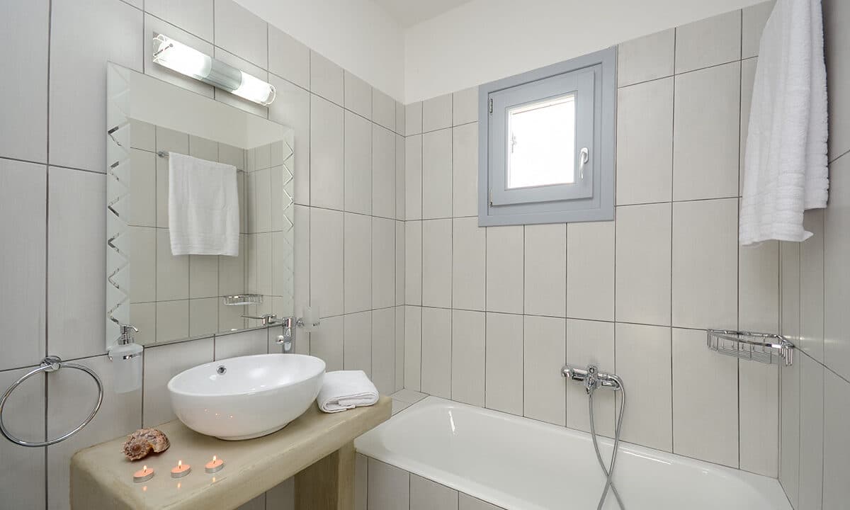 Villa Heron - 2 Bedrooms Villa with Private Pool (1)