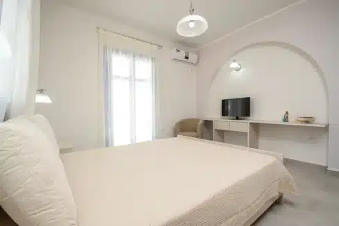Villa Lagoon -2 Bedrooms Villa with Private Pool (9)
