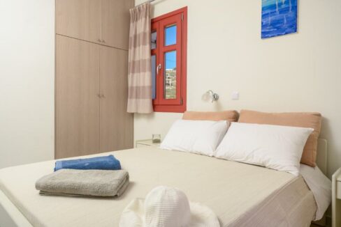 bed 1 f