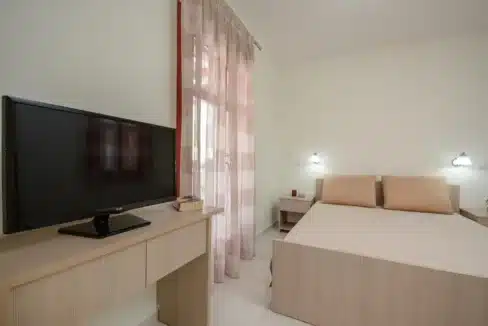 bed 2
