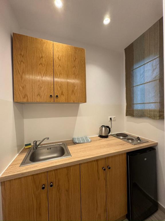 Apartment 5 Adults (4)