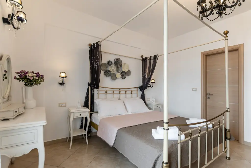 Double Studio Top Floor (4)