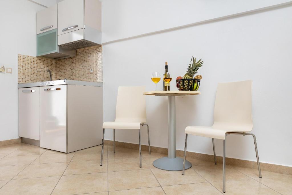 Double Studio Top Floor (4)