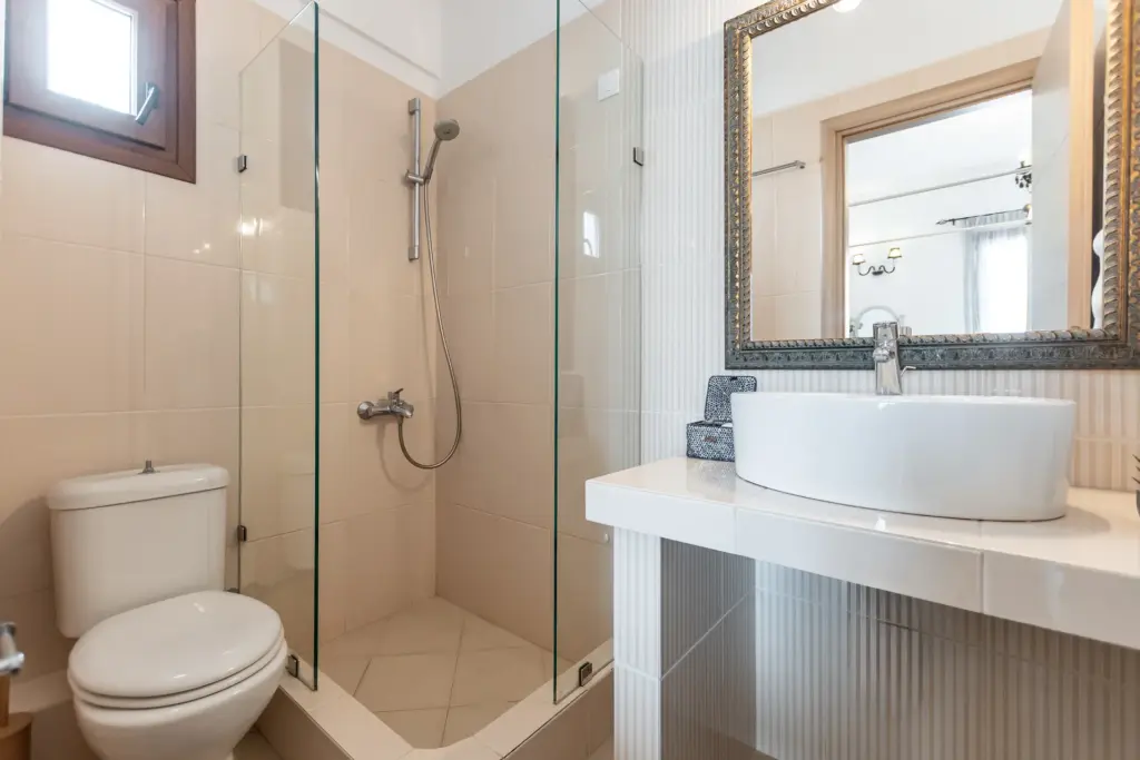 Double Studio Top Floor (8)