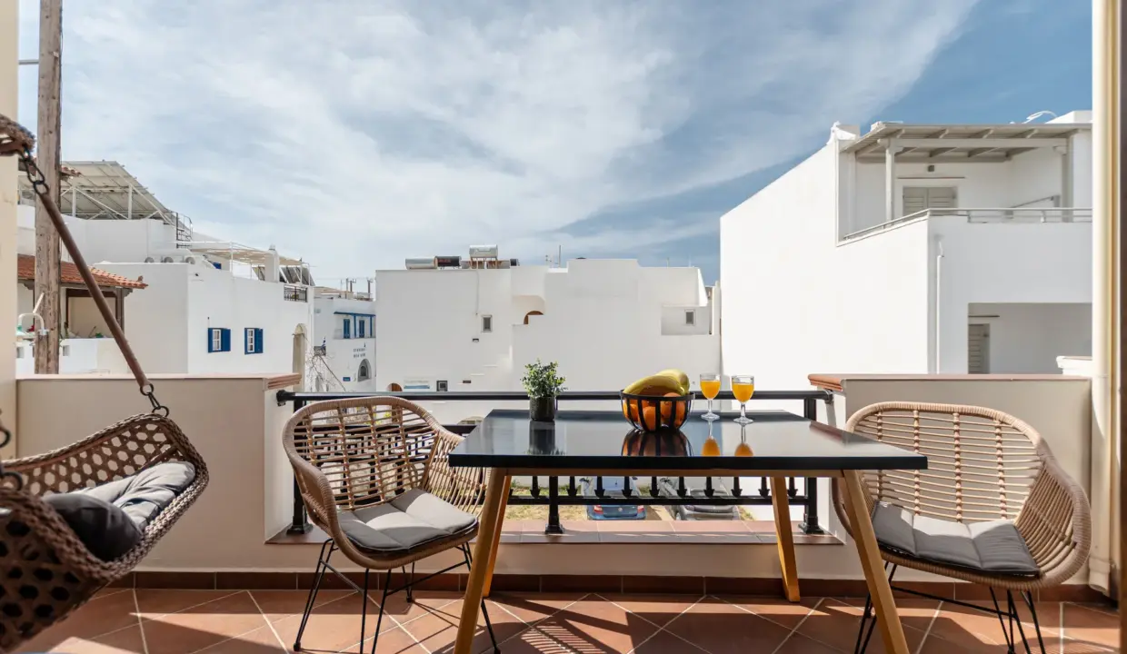 Double Studio Top Floor (9)