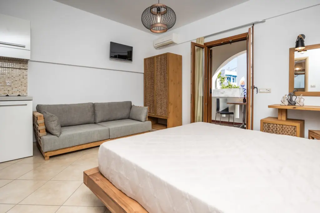 Double Studio on 1st Floor (1)