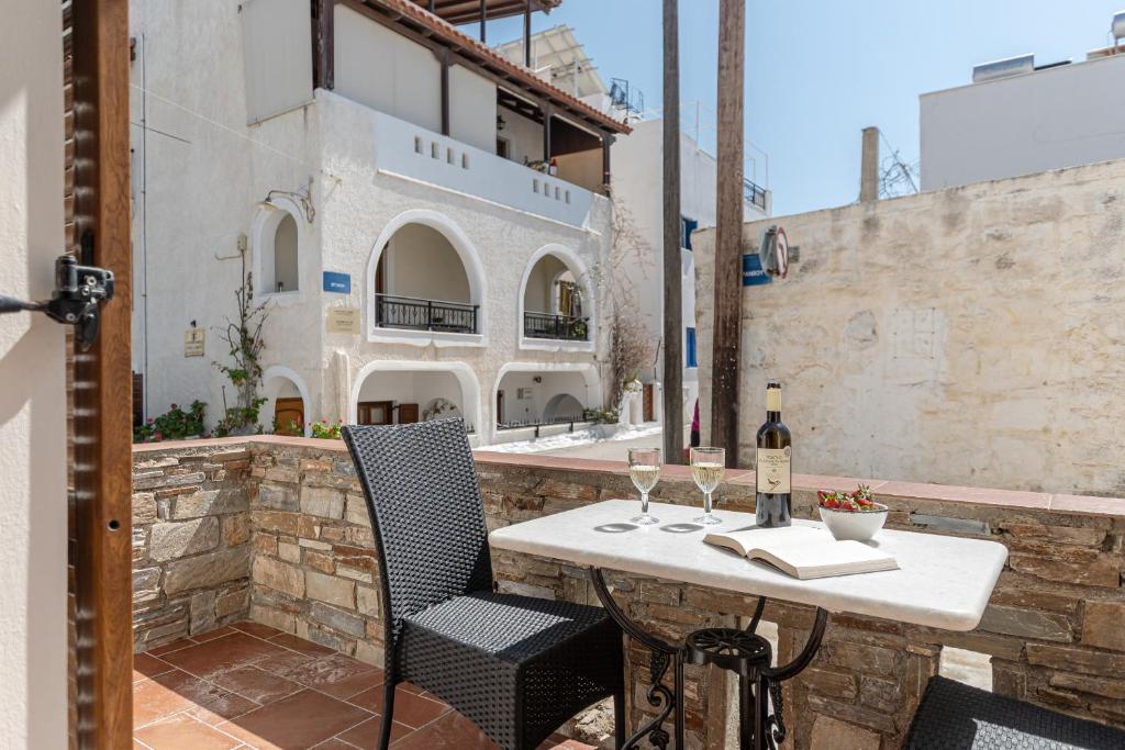 Double Studio on Ground Floor (15)