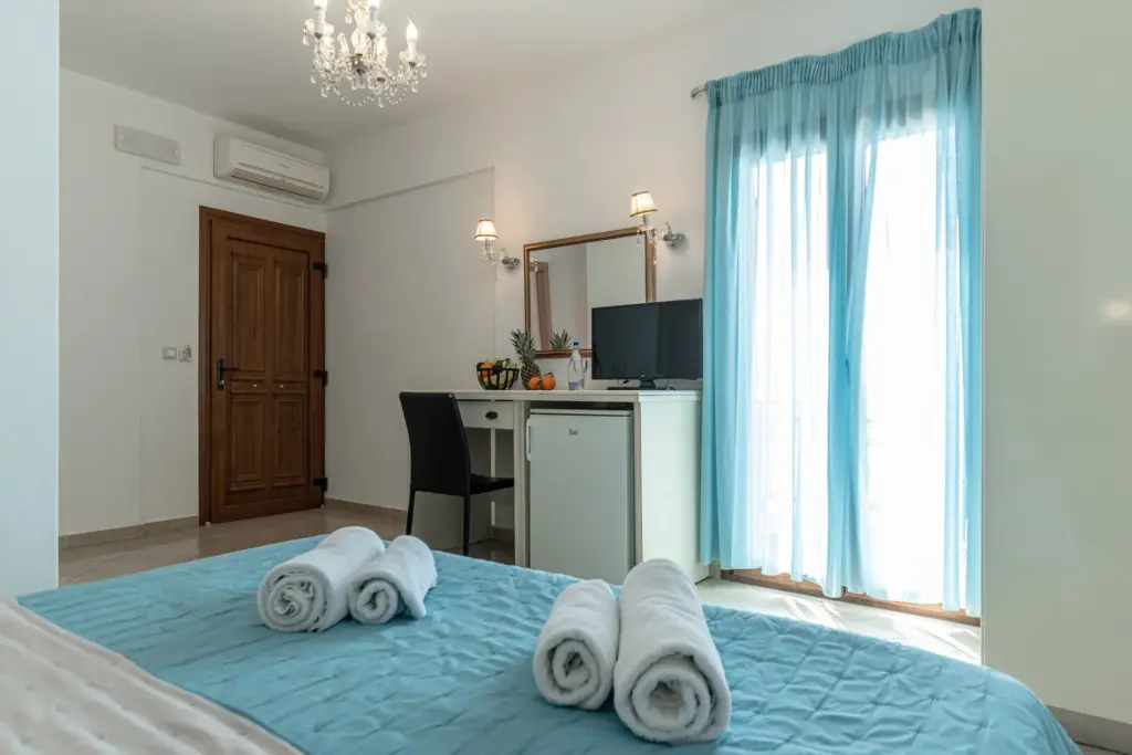 Triple 2 Spaces Top Floor Studio (1)