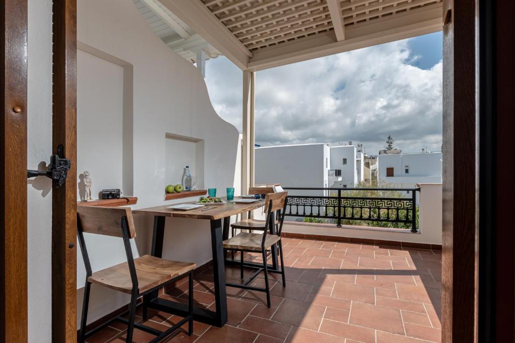 Triple 2 Spaces Top Floor Studio (20)