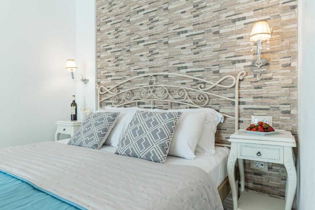 Triple 2 Spaces Top Floor Studio (23)