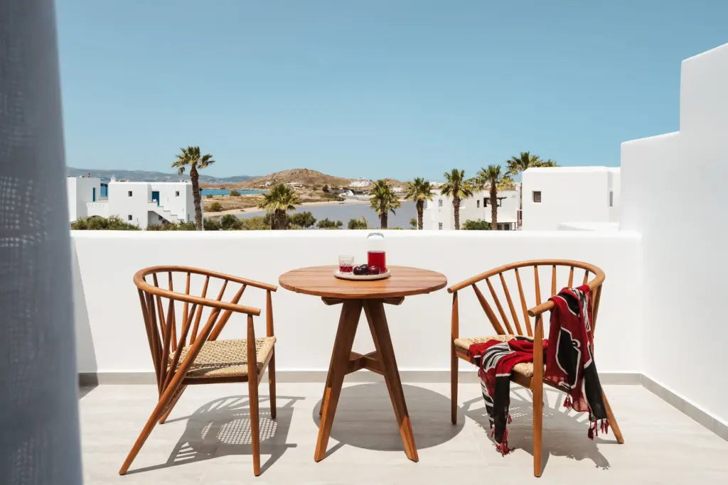 Amaryllis - Phaistos Suites (1)