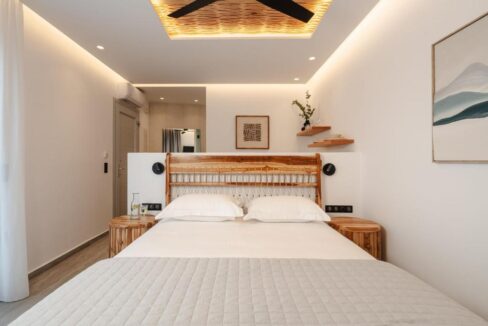 Anais - Phaistos Suites (2)