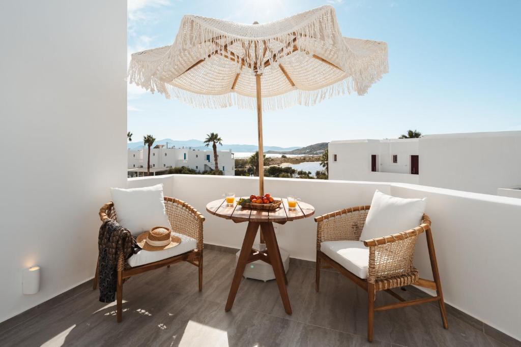 Anais - Phaistos Suites (9)