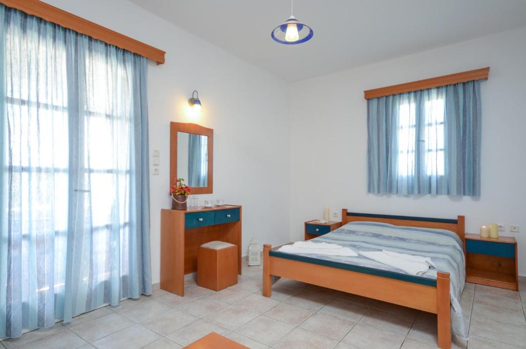 Quadruple Comfort Room Sea View 2nd Floor (4)