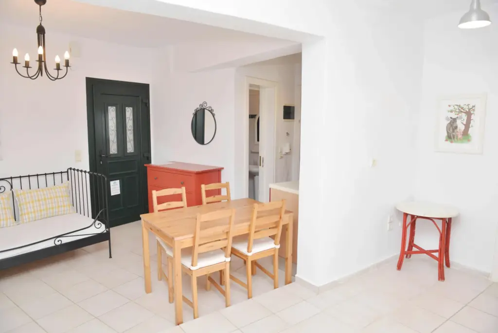 2 bed -pool view (2)