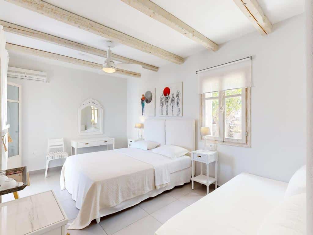 Classic Sea View Room (2)