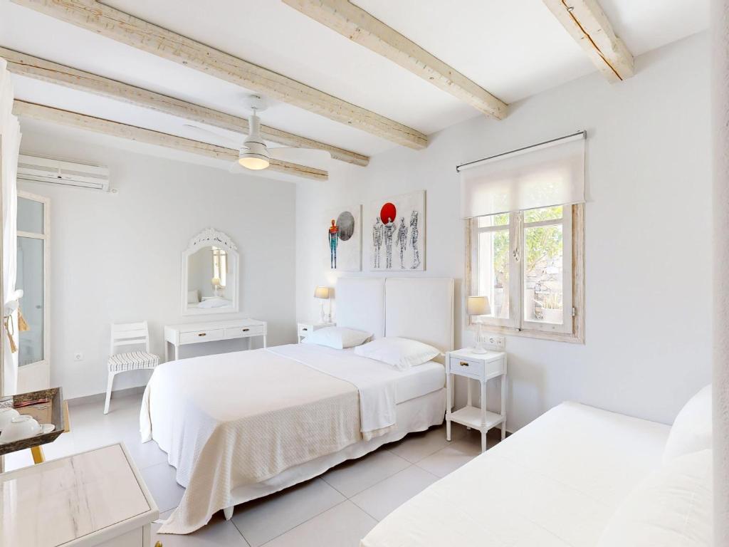 Classic Sea View Room (2)