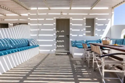 Deluxe-Room-with-Sea-View-1-1024x640