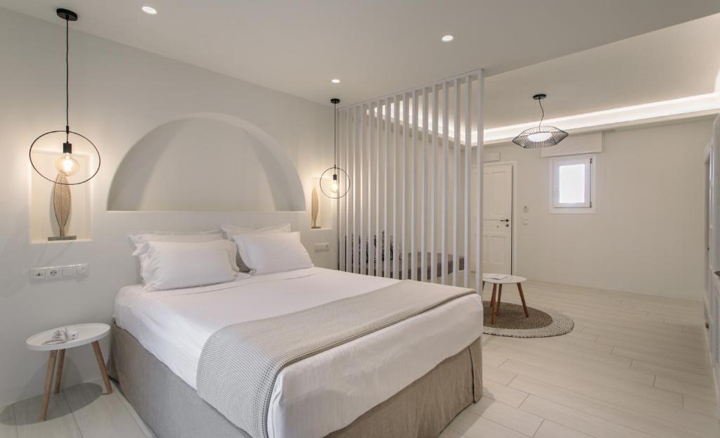 Deluxe Sea View Suite (7)