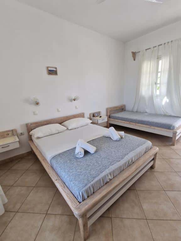 Deluxe triple room sv (1)