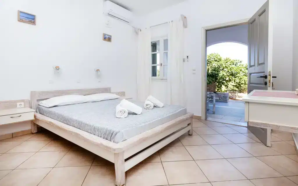 Double-Room-with-Patio-1-1024x640