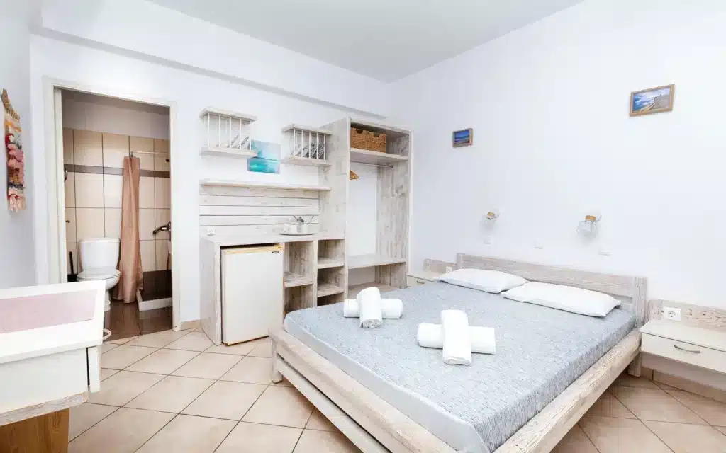 Double-Room-with-Patio-2-1024x640