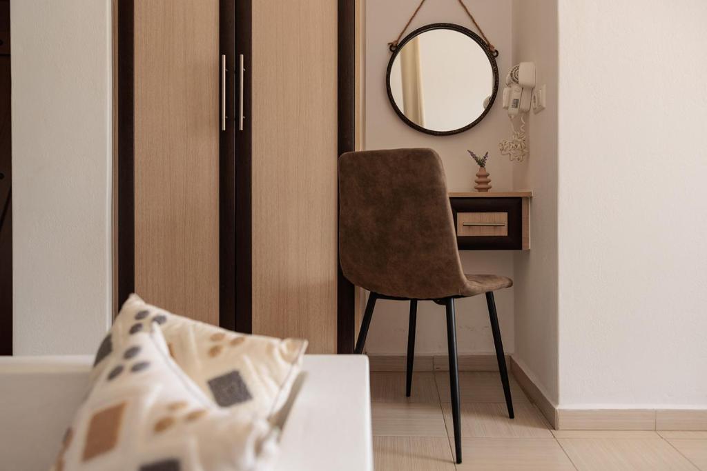 Executive Triple room (3)