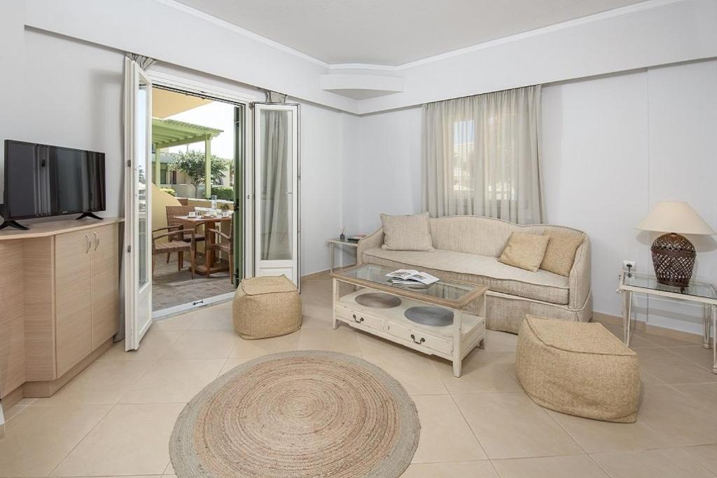 Family Sea View Room (1)