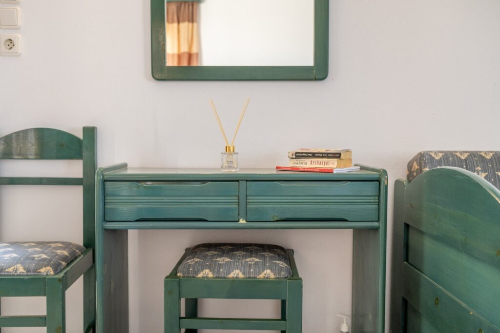 Family Studio Number 4 (3)