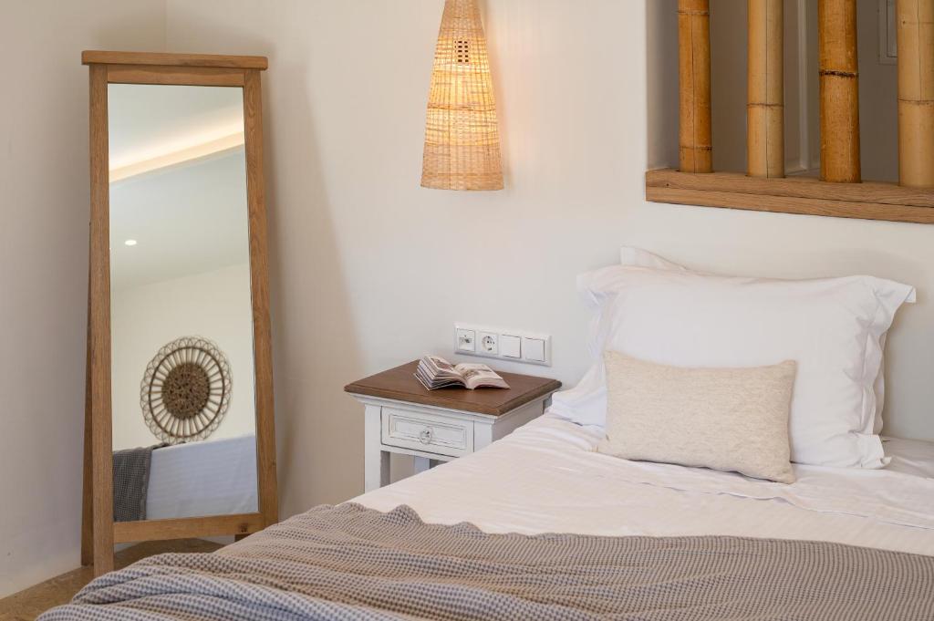 Finikas Sea View Suite (2)