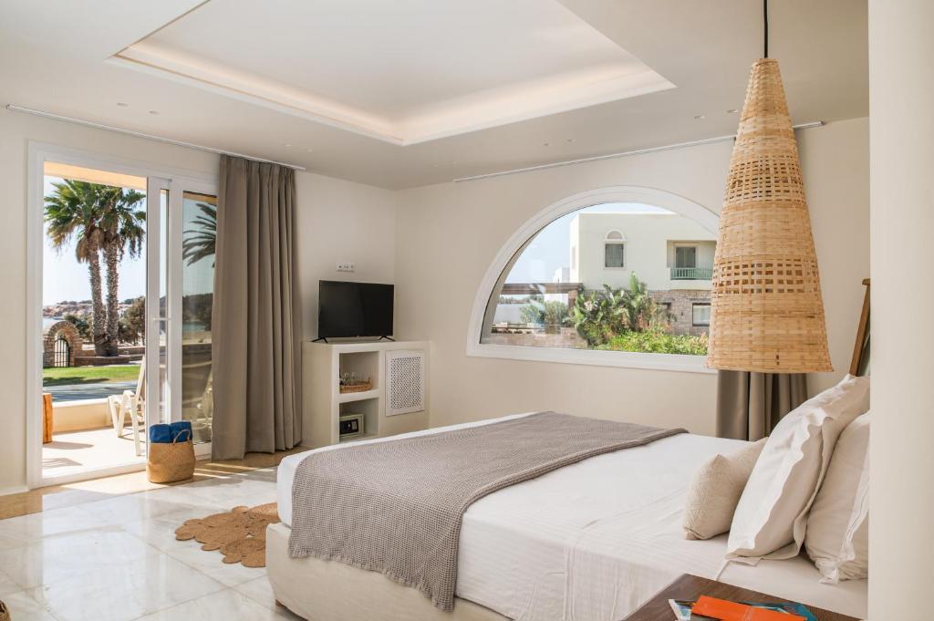 Finikas Sea View Suite (5)