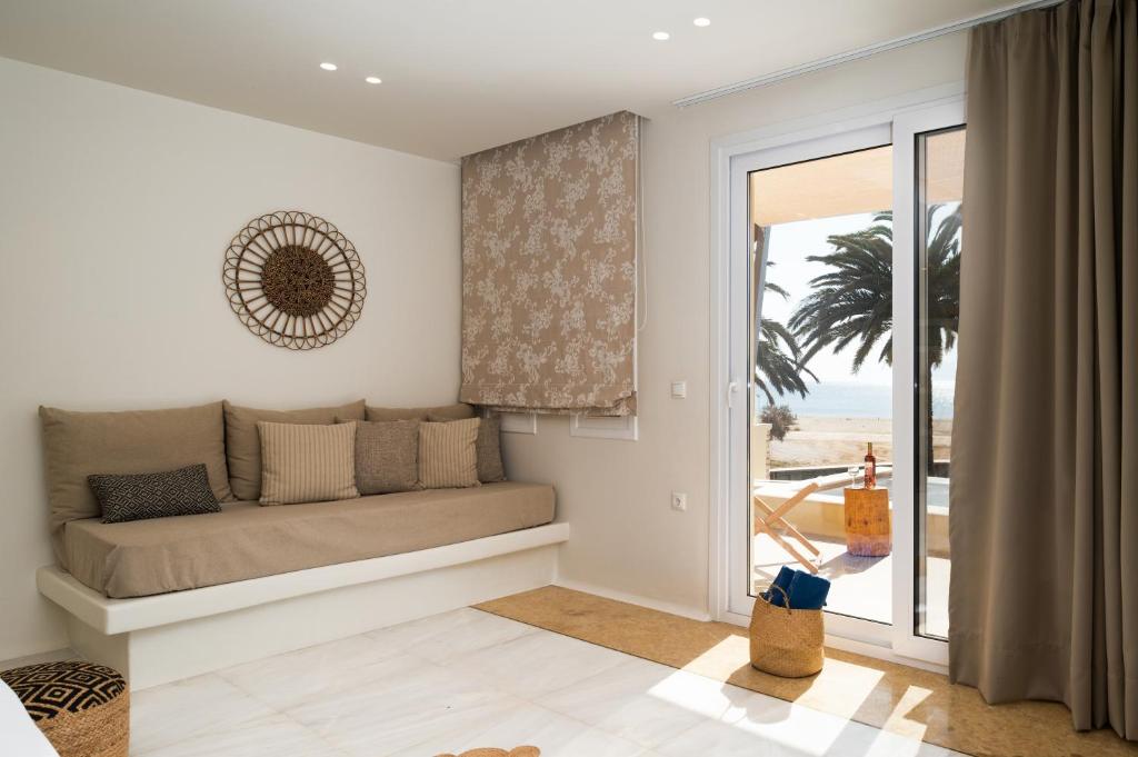 Finikas Sea View Suite (7)