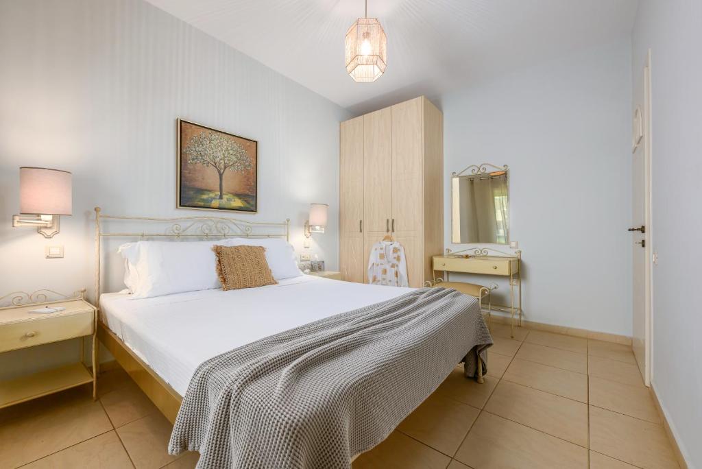 Grande 2 Room Partial Sea View (7)