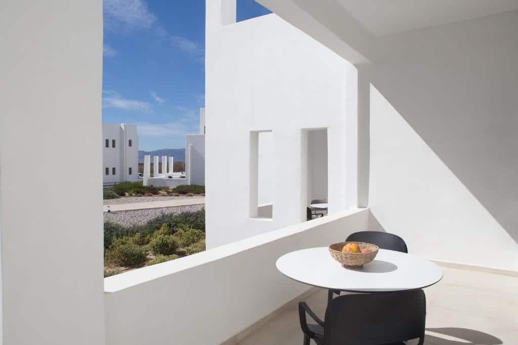 MAISONETTE PARTIAL SV SUITE (17)