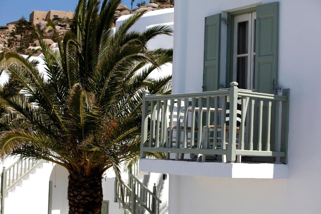 STANDARD ROOM GARDEN VIEW (4)