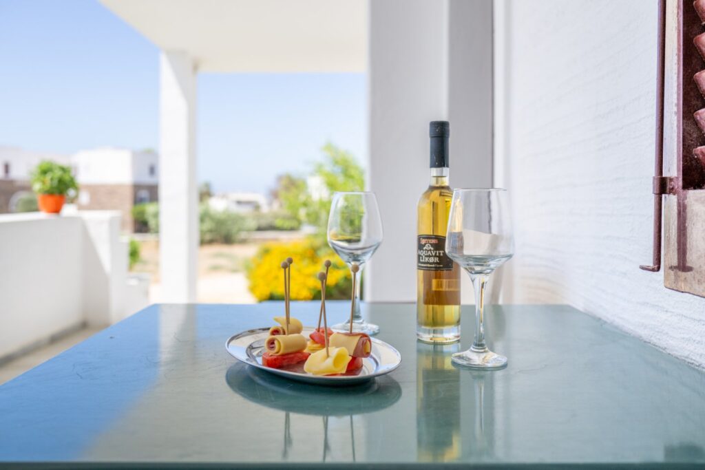 Standard Triple Studio Number 3 (3)