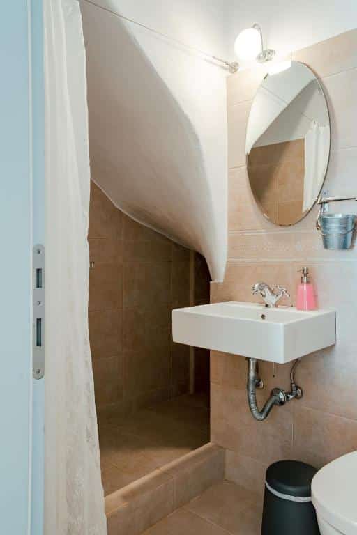 Studio Ground Floor (15)