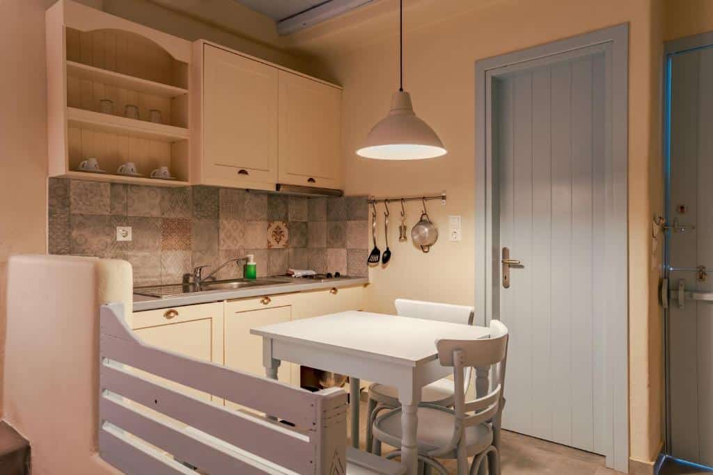 Studio Ground Floor (7)