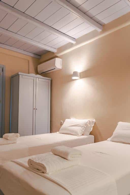 Studio Ground Floor (9)