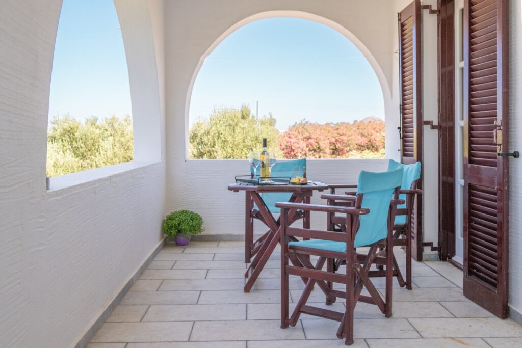 Studio with Terrace - Number 1 (3)