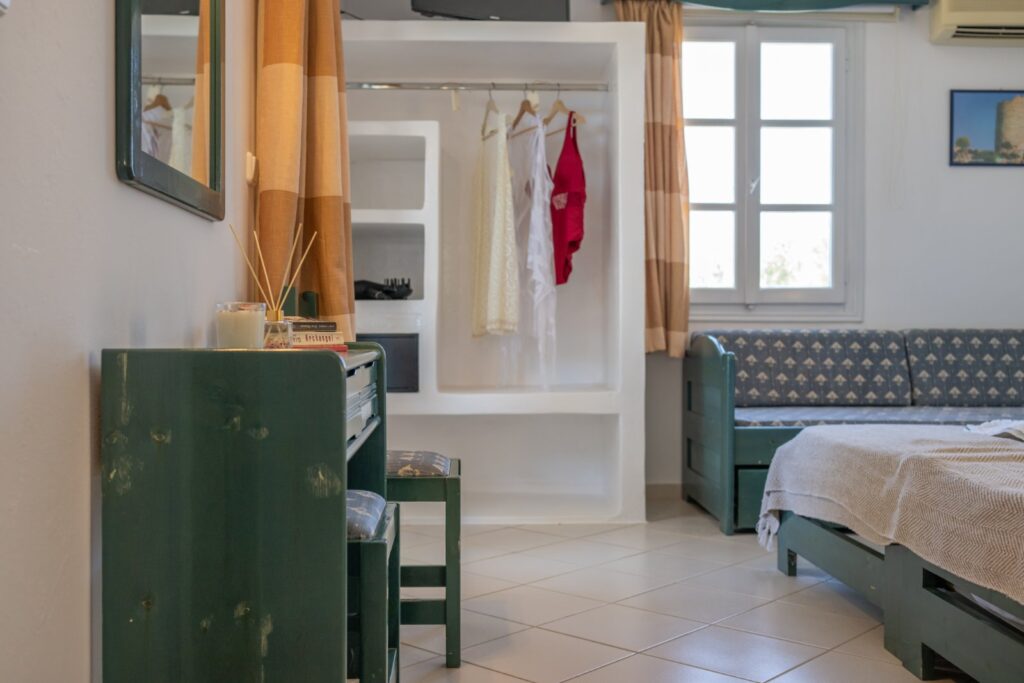 Studio with Terrace - Number 1 (9)