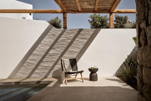 Suite with plunge pool (9)