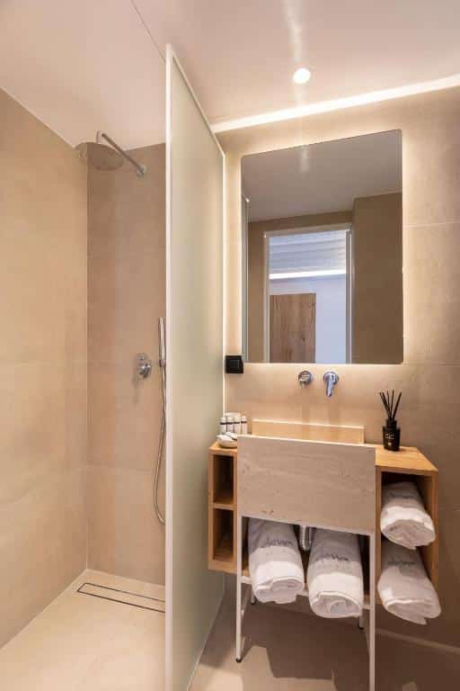 deluxe executive junior suite (11)