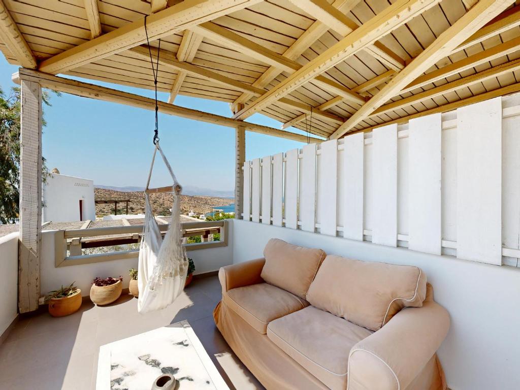 elegant sea view suite (8)