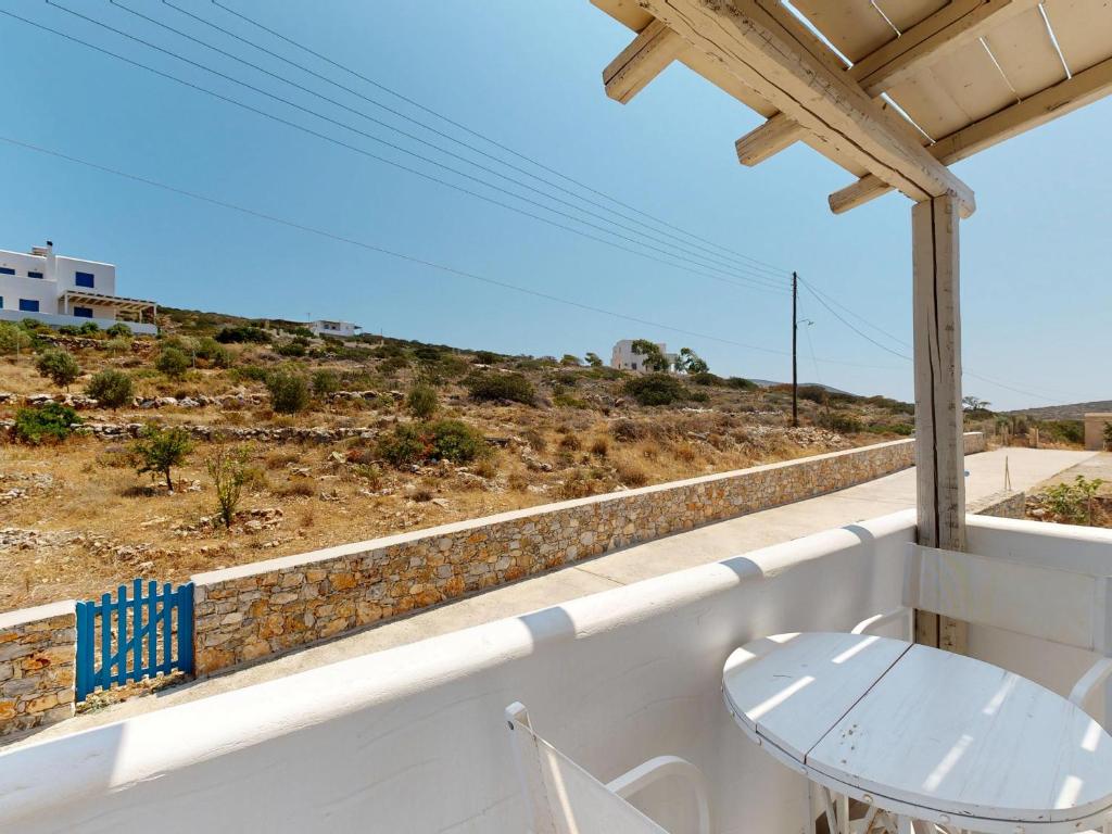 standard mountain view room (1)