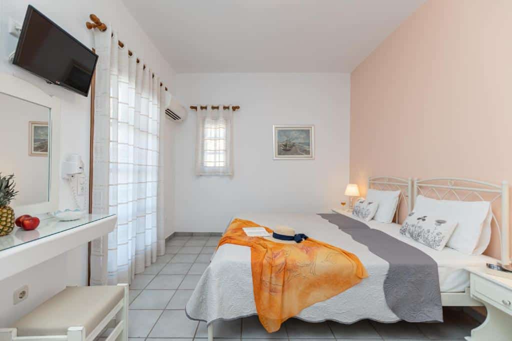 Deluxe Double Room with Sea View (10)