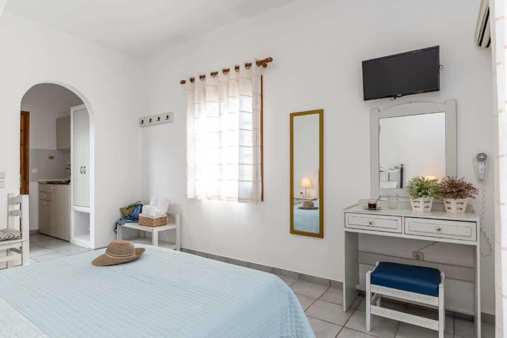 Deluxe Double Room with Sea View (17)