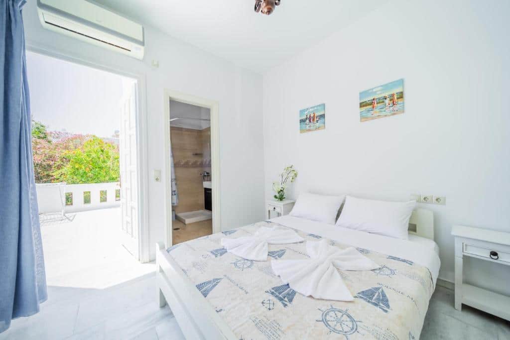 Standard Double Room (7)