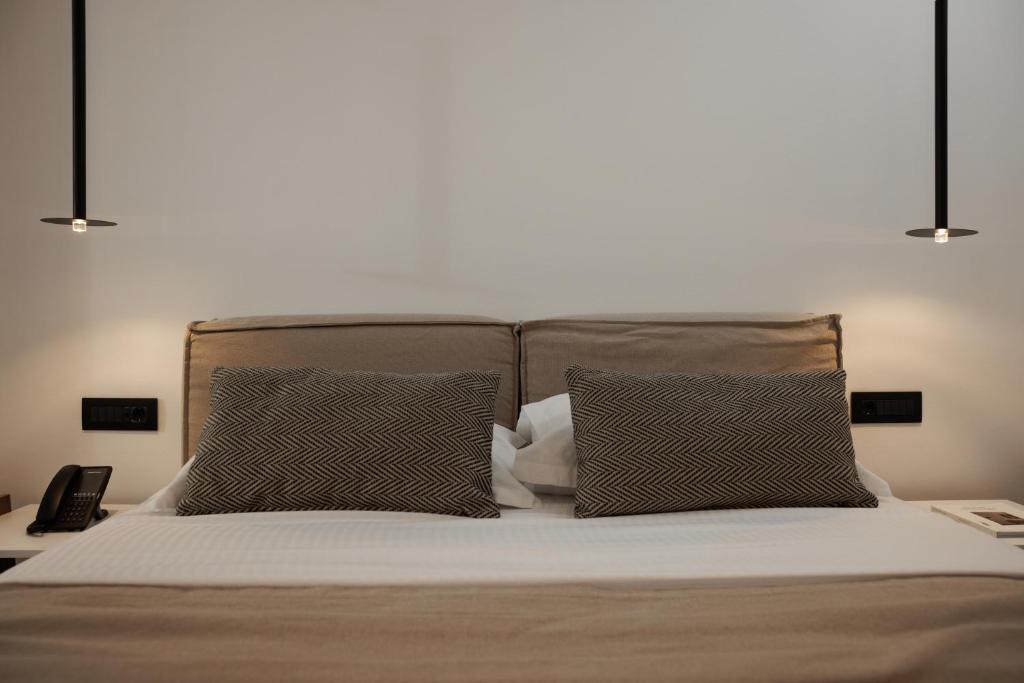 Suite with Hot Tub (7)