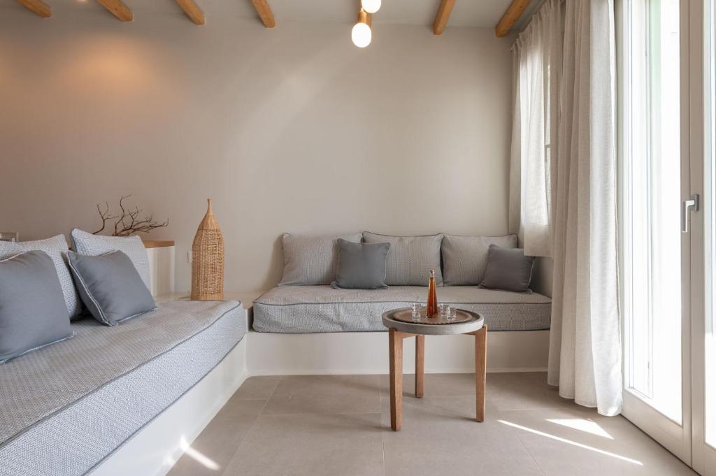 Superior Suite 704 (3)